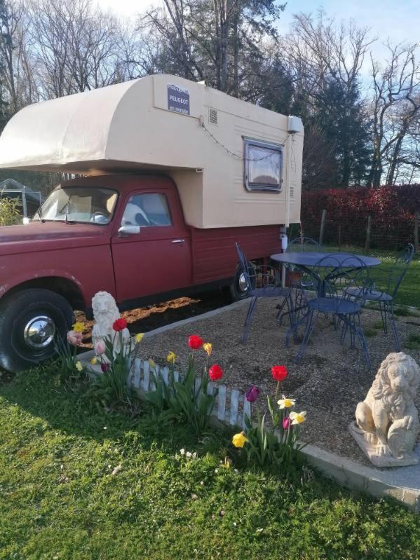 Hotel Le Pick Up 403 Vintage Oradour-sur-Glane Zewnętrze zdjęcie